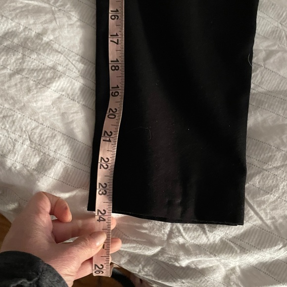 Estelle and Finn cropped casual pants, pull up, stretch, GUC, Size 10. - Picture 8 of 15